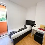 Star Apartamento *
